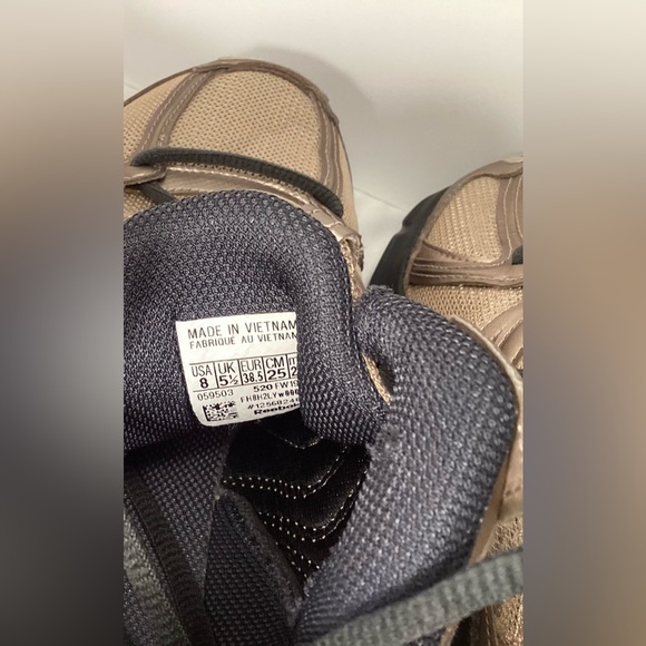 Reebok Premier Champagne Women`s Running Casual FW1982 - Picture 6 of 13